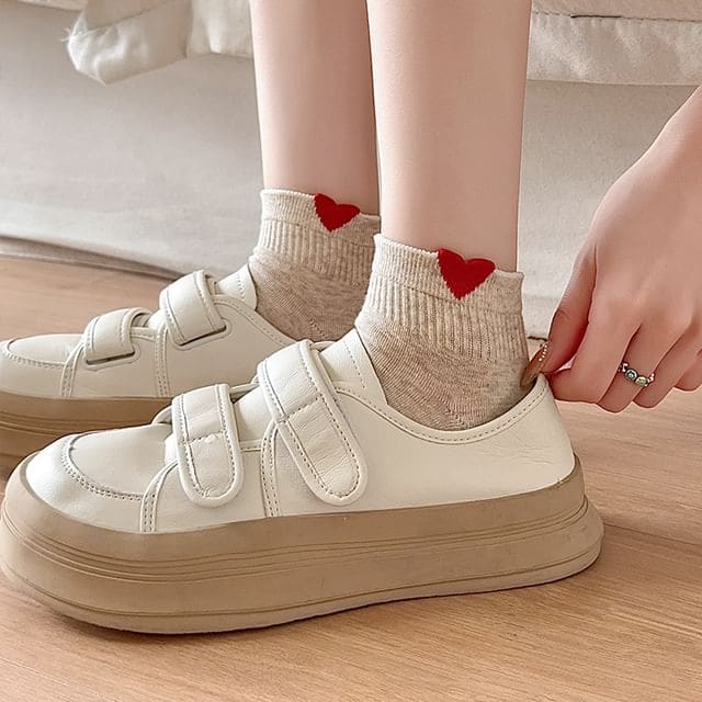 Heart Patterned Short Socks Set