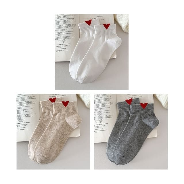 Heart Patterned Short Socks Set - Set Of 3 Pairs - White &