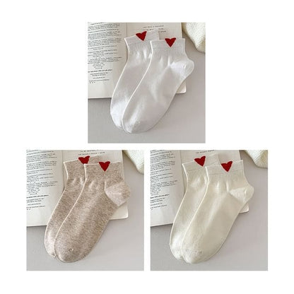 Heart Patterned Short Socks Set - Set Of 3 Pairs - White &