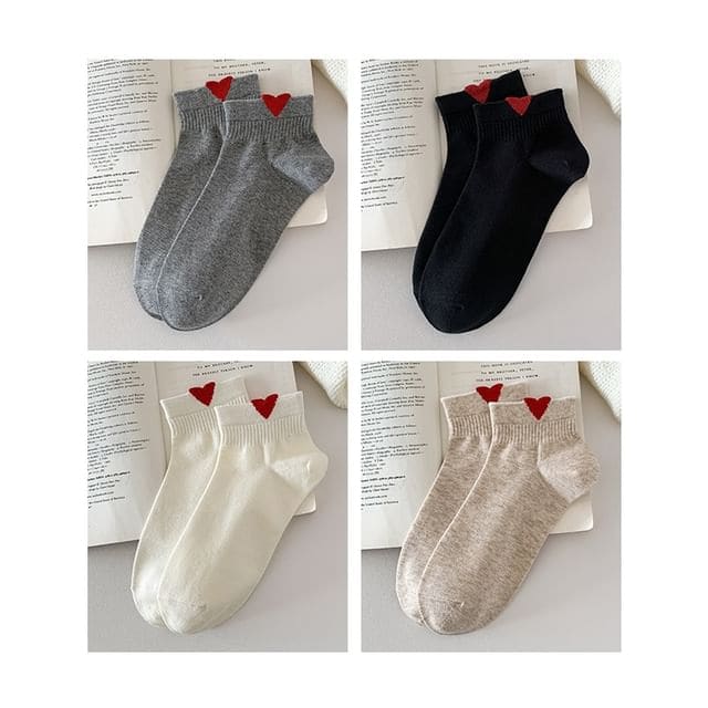 Heart Patterned Short Socks Set - Set Of 4 Pairs - Socks