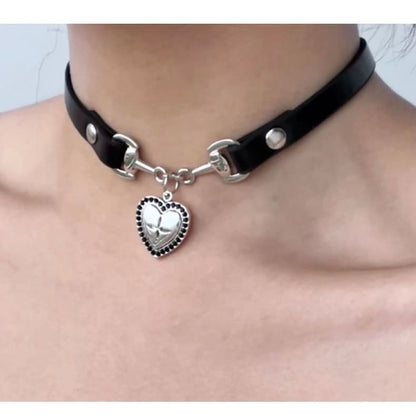 Heart Pendant Faux Leather Choker