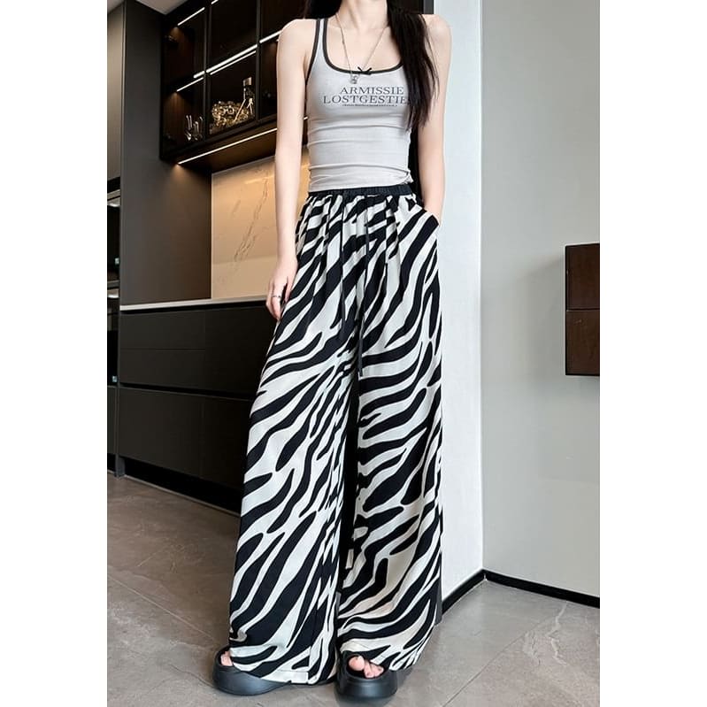 High Rise Animal Print Drawstring Wide Leg Sweatpants