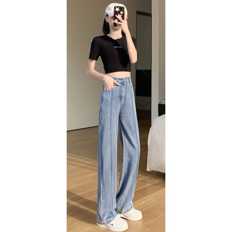 High Rise Straight Leg Jeans