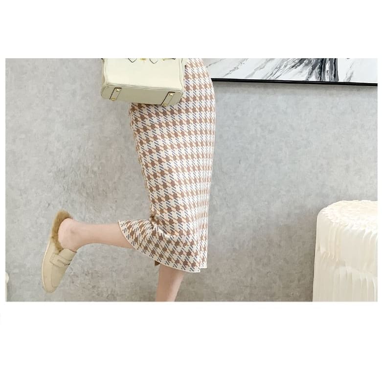 High Waist Houndstooth Midi Pencil Skirt