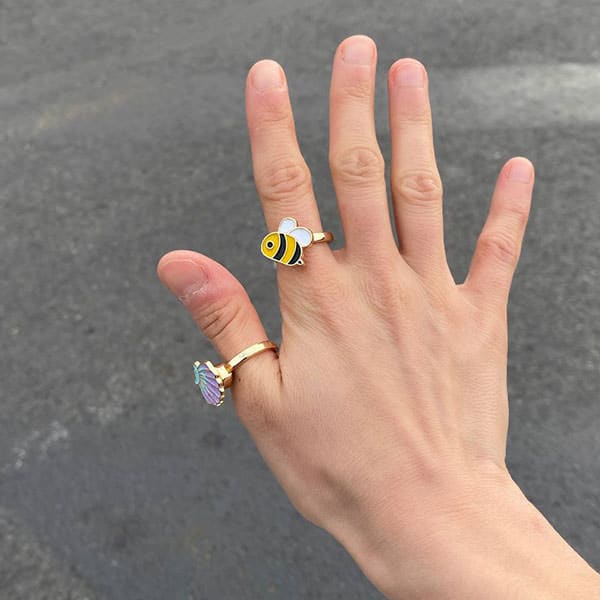 Honey Bee Ring - ring