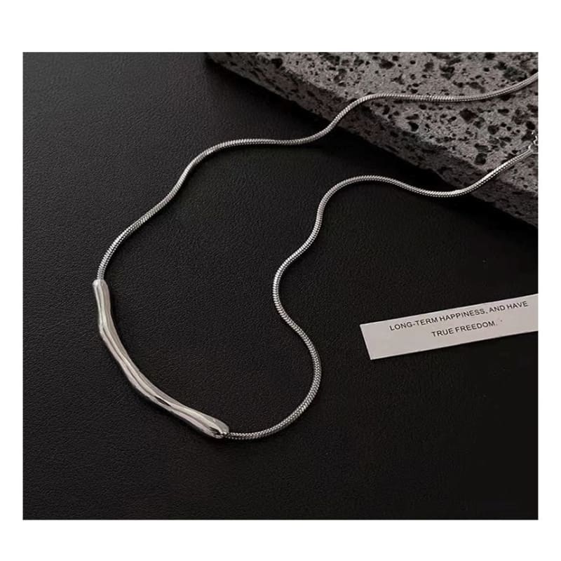 Irregular Bar Alloy Choker