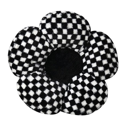 Kawaii Checkered Flower Pillow - S / Black - Pillow