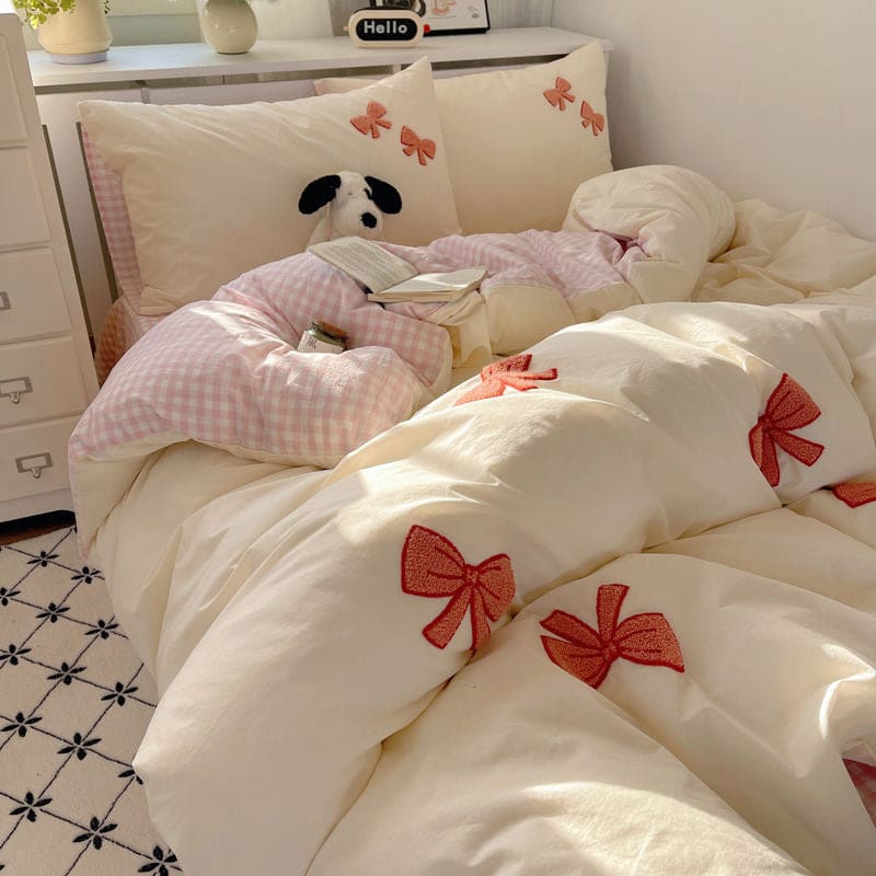 Kawaii Embroidered Bow Bedding Set - Yellow-red bow / 1.5m