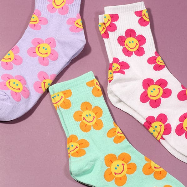 Kawaii Smile Face Flowers Socks - Socks