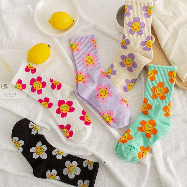 Kawaii Smile Face Flowers Socks - Socks