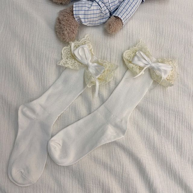 Lace Bow Socks - White / One Size