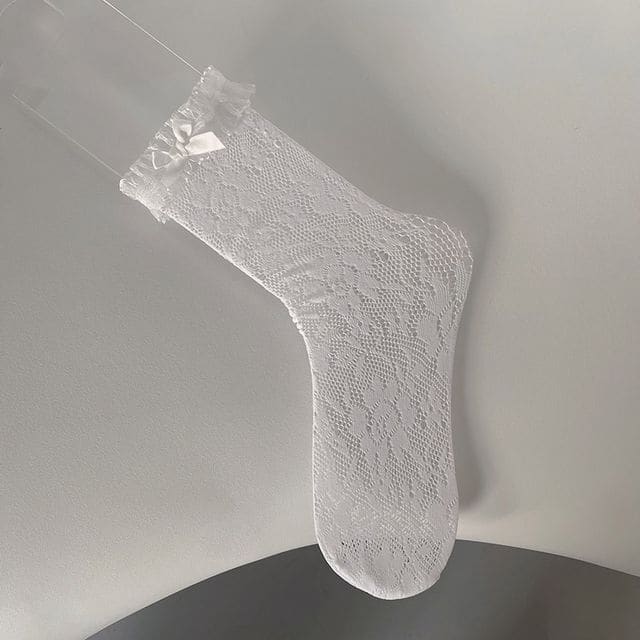 Lace Crew Socks - White / One Size