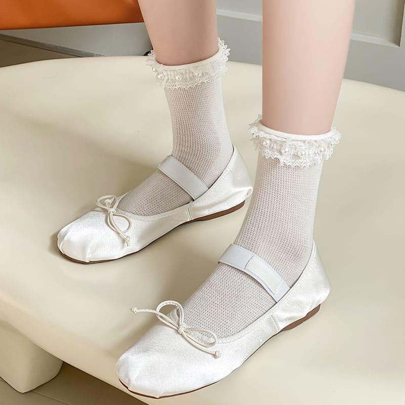 Lace Ruffle Trim Socks