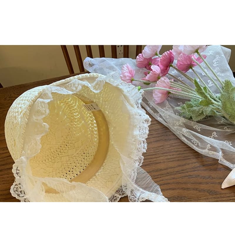 Lace Trim Straw Bucket Hat