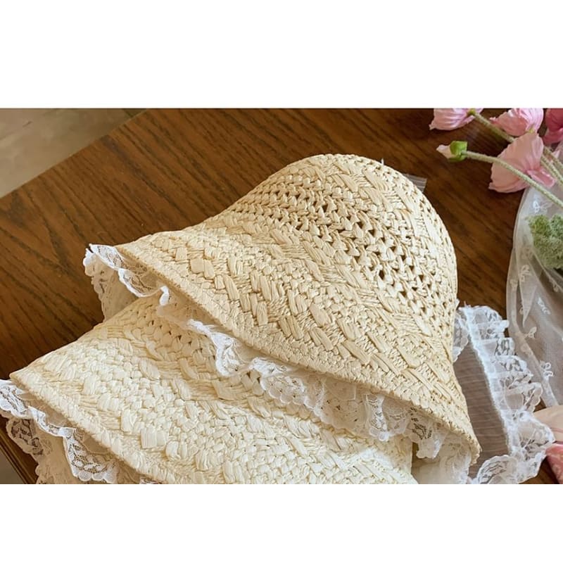 Lace Trim Straw Bucket Hat