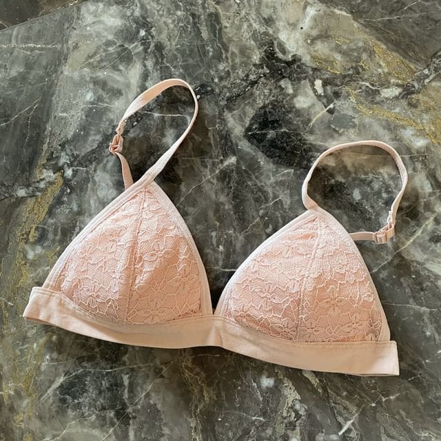 Lace Wireless Bra - Pink / S