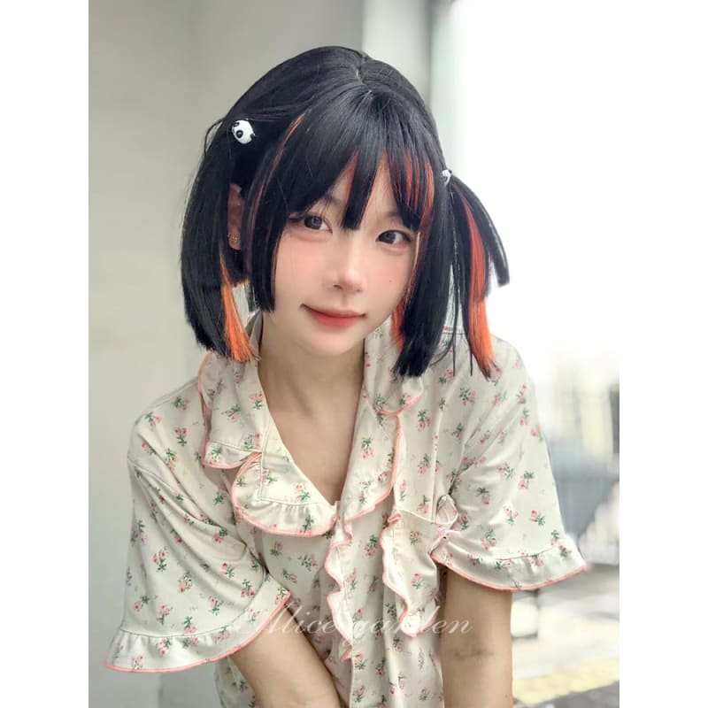 Lala Cute Short Black Orange Lolita Wig - Layer dyed yellow