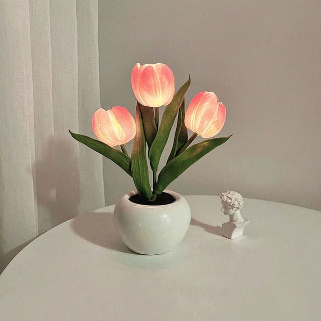 LED Beauty Tulip Table Lamp - Pink