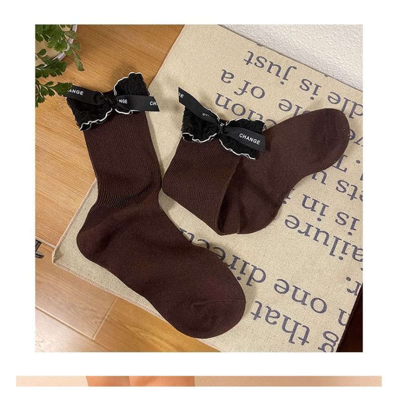 Lettering Bow Socks