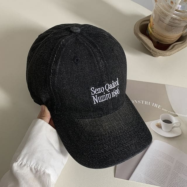 Lettering Denim Cap - Black / One Size