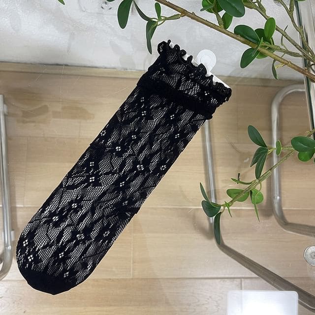 Lettuce Edge Lace Socks - Black / One Size