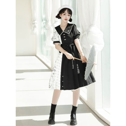 Lolita Short-Sleeve Collared Two Tone Pleated A-Line Dress