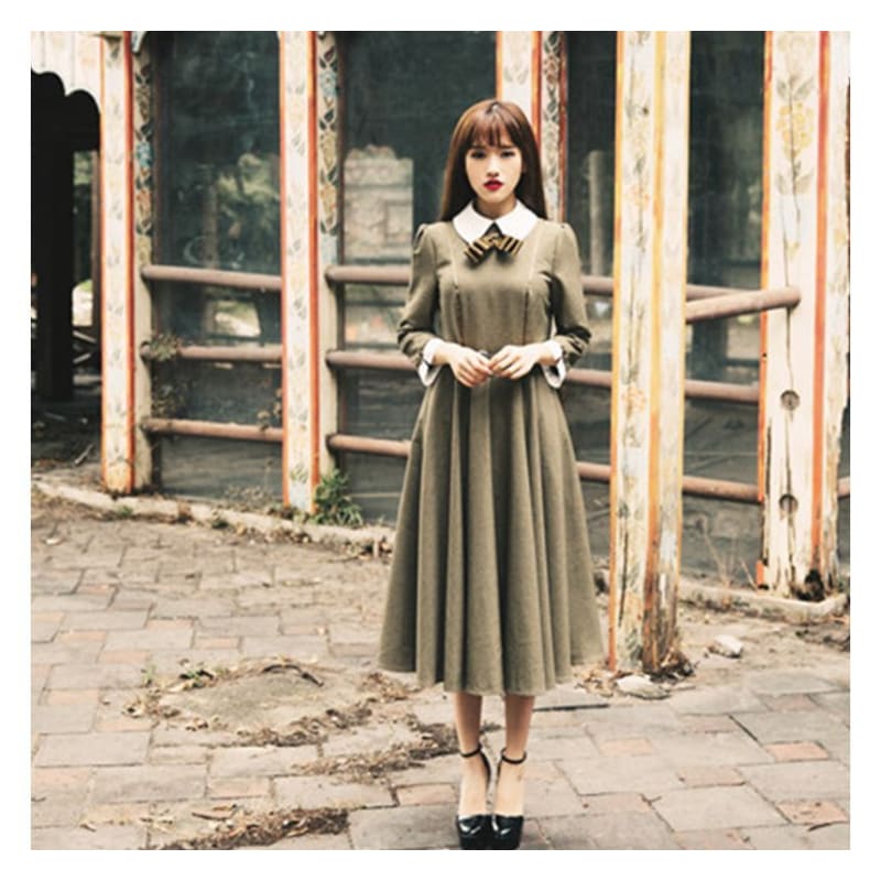 Long-Sleeve Contrast Collar Midi A-Line Dress