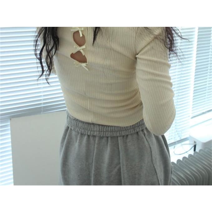 Long-Sleeve Crew Neck Bow Cutout Knit Top