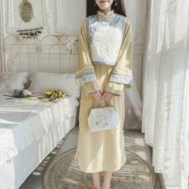 Long-Sleeve Floral Embroidered Panel Midi A-Line Qipao