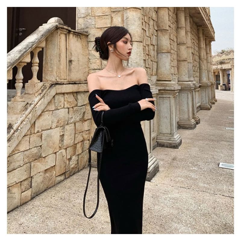 Long-Sleeve Off Shoulder Plain Backless Knit Midi Sheath