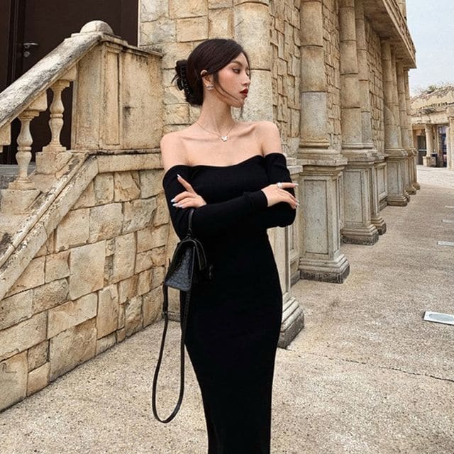 Long-Sleeve Off Shoulder Plain Backless Knit Midi Sheath