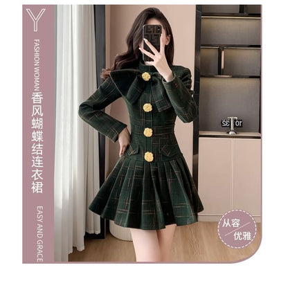 Long Sleeve Stand Collar Bowknot Plaid Pleated Mini A-Line