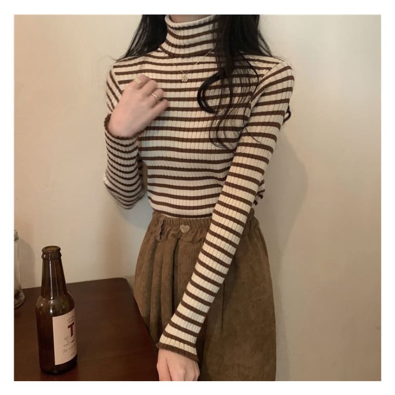 Long-Sleeve Turtleneck Striped Ribbed Knit Top