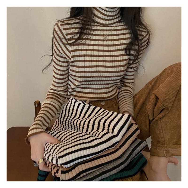 Long-Sleeve Turtleneck Striped Ribbed Knit Top