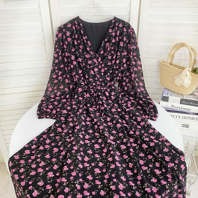 Long-Sleeve V-Neck Floral Midi A-Line Dress - Rose Pink