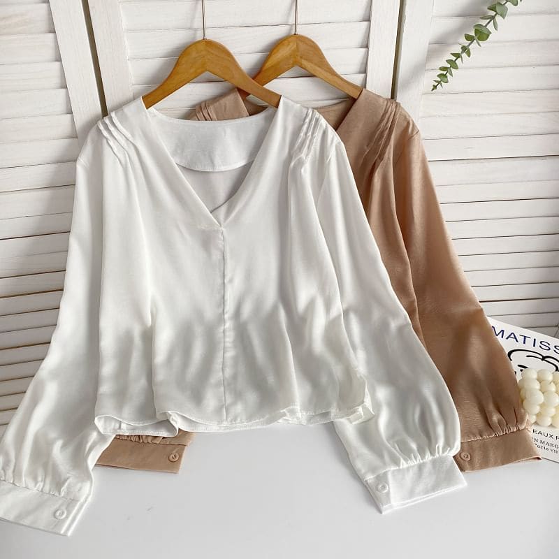 Long-Sleeve V-Neck Plain Pintuck Blouse