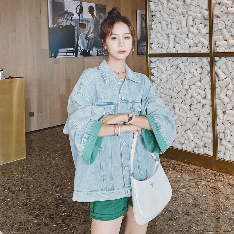 Loose-Fit Denim Jacket NA11 - Blue / XL