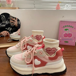 Love Heart Pink Sneakers SP17671 - Pink / 35
