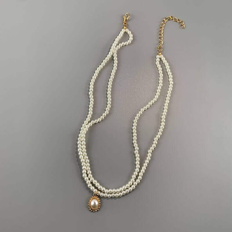 Luxury Pearl Vintage Necklace - White - Necklaces