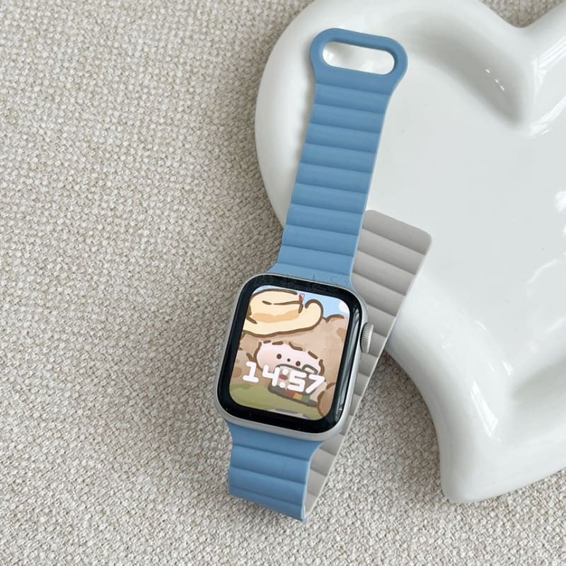 Magnetic Silicone Apple Watch Band