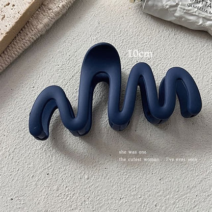 Matte Acrylic Hair Clamp - Blue / 10cm