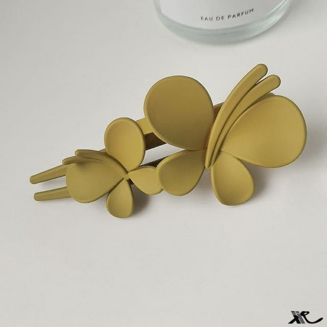 Matte Butterfly Resin Hair Clip - 12 - Curcumin / One Size