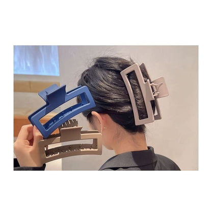 Matte Plastic Hair Clamp