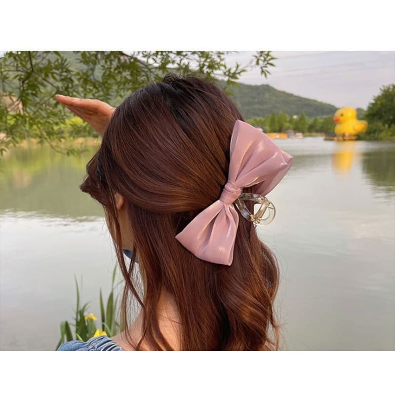 Mesh Bow Hair Claw