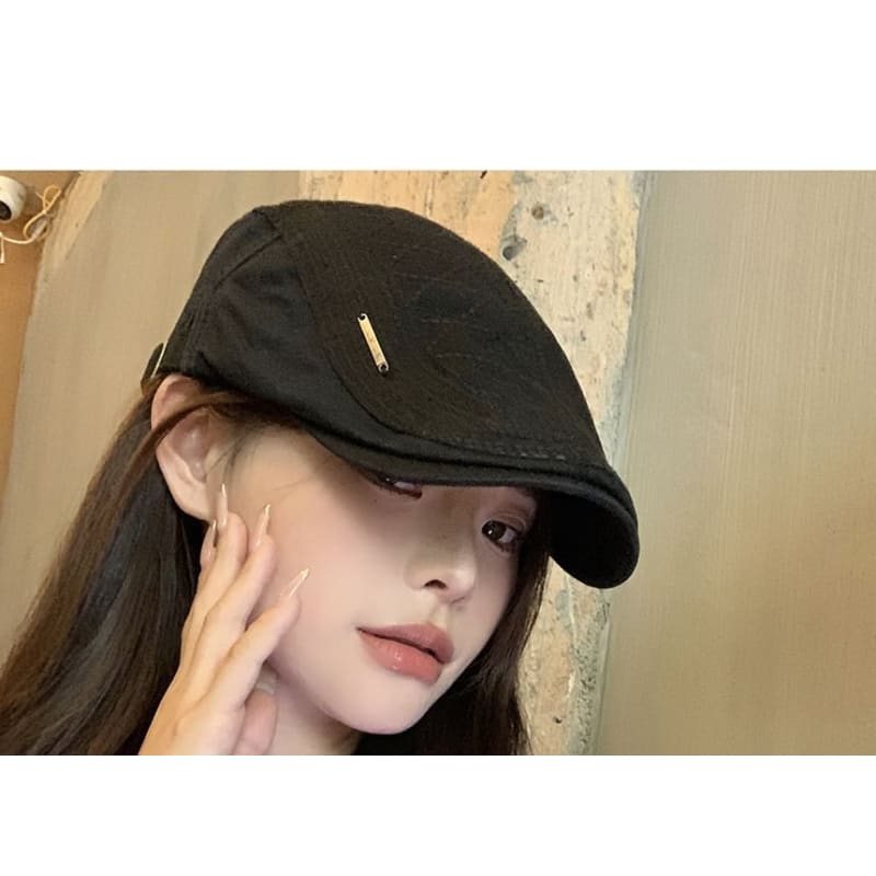 Metal Bar Flat Cap