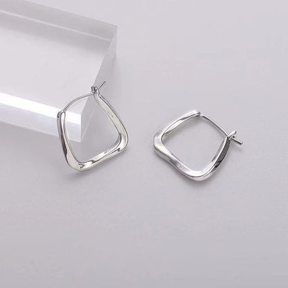 Metal Hoop Earring - 1 Pair - Silver / One Size