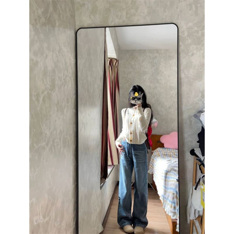 Mid Rise Applique Washed Wide Leg Jeans