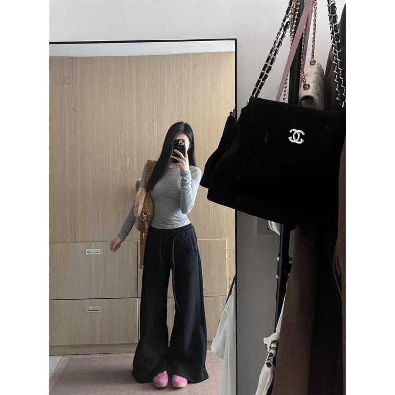 Mid Rise Plain Flared Pants