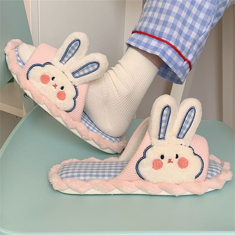 Milky strawberry slippers - Rabbit light pink / 36-37 -