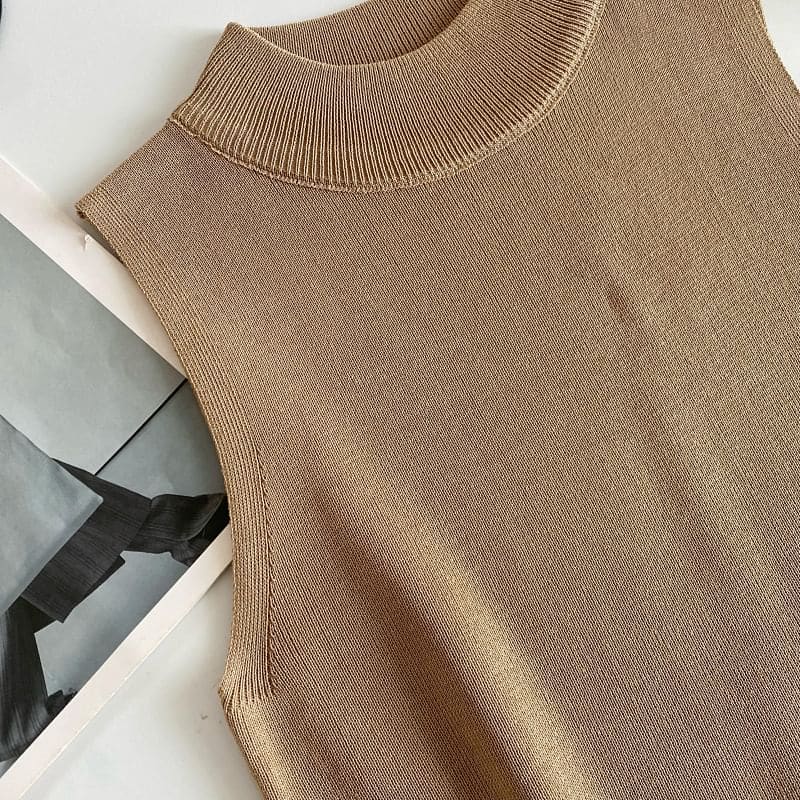 Mock Neck Plain Knit Tank Top